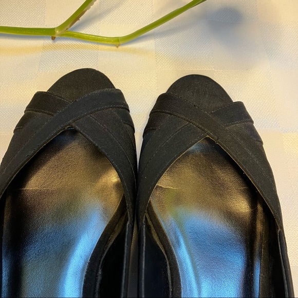 Impo Black Peep Toe Low Heel Shoe, 6M - Picture 2 of 13